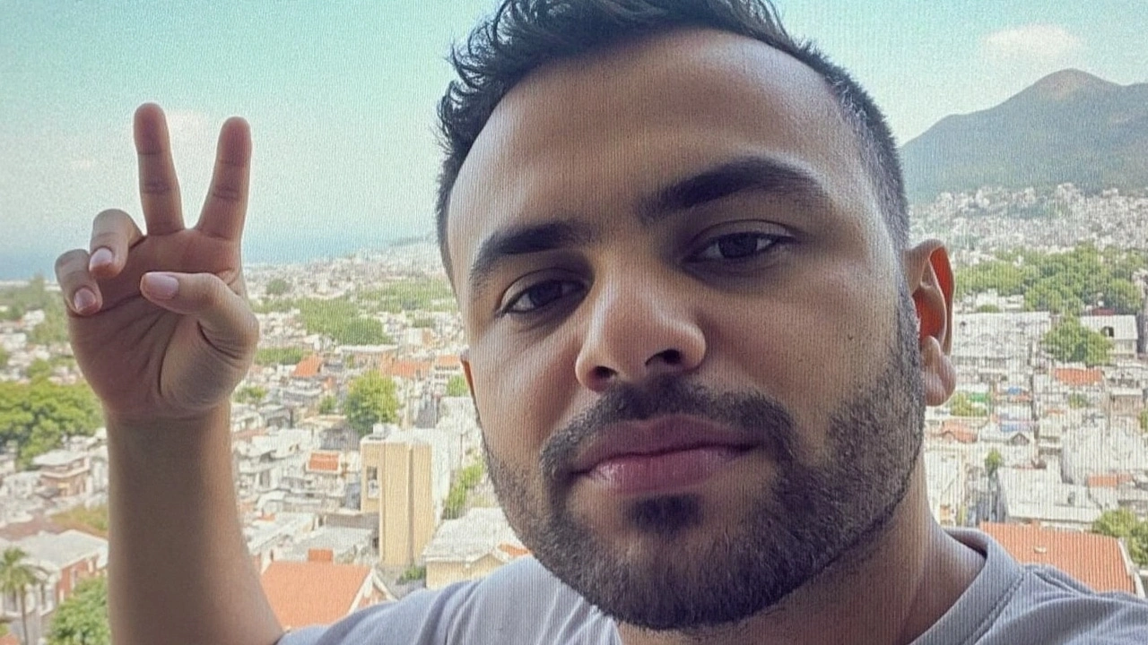 Traficante 'Professor', principal fornecedor de armas do Comando Vermelho, é morto com tiro na cabeça no Complexo do Alemão